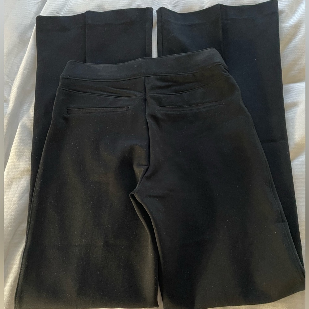 NWOT Spanx SUPER smooth point flare pant. Size S. - Picture 8 of 8